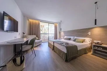 هتل Estival Islantilla