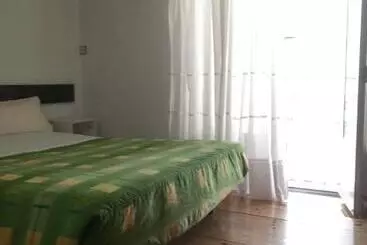 Hotel Hostal Padre Isla 1