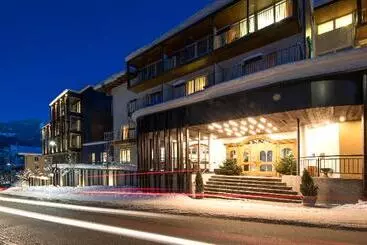 Отель Der Waldhof