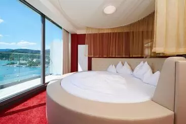 Parkhotel Pörtschach   Das Hotelresort Mit Insellage Am Wörthersee