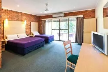 Contour Hotel Katherine