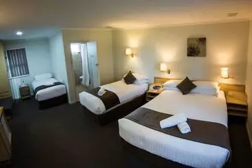 فندق Hospitality Esperance Surestay Collection By Best Western