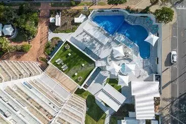 Hotel Breakfree Peninsula