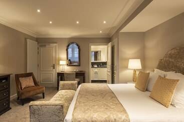 Dukes  Palace Residence   By Dukes  Hotel Collection