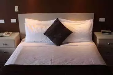 Lakeview Motel And Apartments