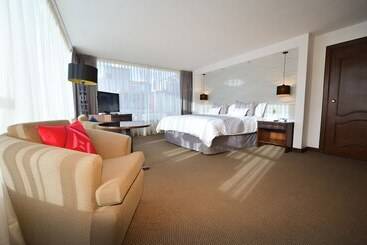 בית מלון כפרי Presidente