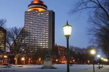 هتل Le Concorde Quebec