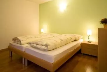 Dala Hotel & Apartments