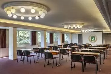 استراحتگاه Forest Park