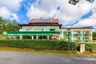 هتل Und Cafe Panorama