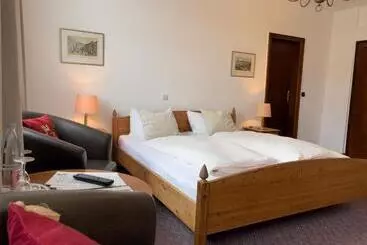 בית מלון כפרי Zum Goldenen Löwen