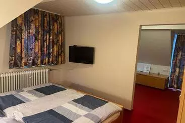 בית מלון כפרי Strand Café