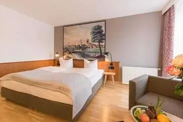 فندق Bayerischer Hof