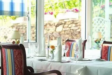 Отель Panorama Und Restaurant Schloßberg