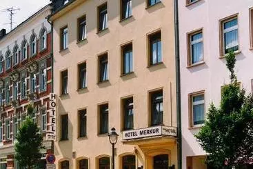 酒店 Merkur Garni