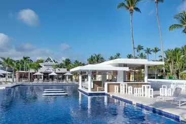 リゾートホテル Bahia Principe Explore El Portillo - All Inclusive