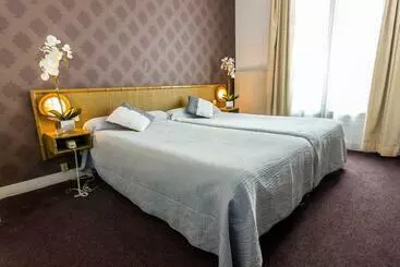 Отель Hôtel Abc Champerret