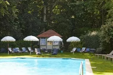 Hotel Chateau D'audrieu