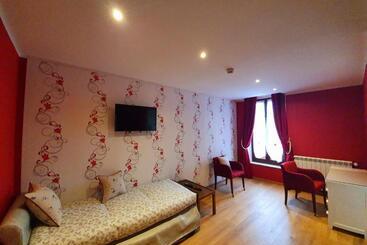 בית מלון כפרי Croix Blanche De Sologne