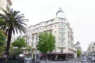 ホテル De La Buffa