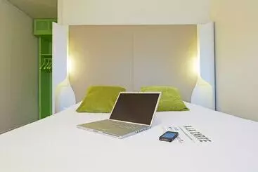 فندق Campanile Lille Est Villeneuve D Ascq