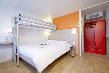 בית מלון כפרי Premiere Classe Poitiers Futuroscope  Chasseneuil