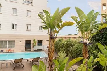 Hotel The Originals City, Hôtel Frisia, Beaulieusurmer