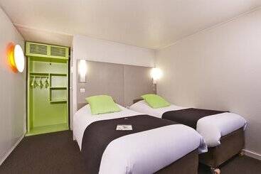 Отель Campanile Chanas