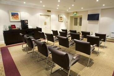 Hotel Balbirnie House