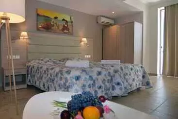 Отель Belvedere