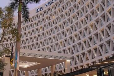 هتل The Westin Camino Real, Guatemala