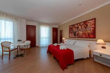 渡假胜地  Torre Normanna