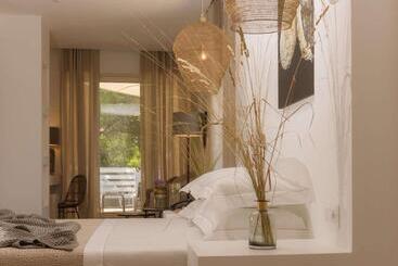 בית מלון כפרי Baia Delle Zagare