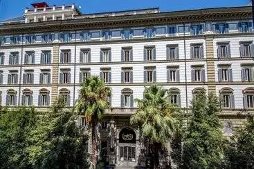 בית מלון כפרי Savoy