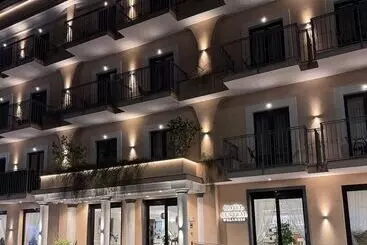 酒店 Central Wellness