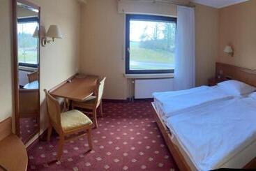 هتل De La Station