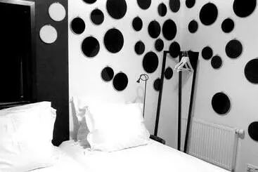 فندق The Exchange