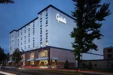 Hotelli Graduate By Hilton State College