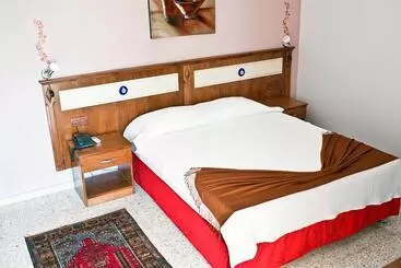 בית מלון כפרי Mare Datca