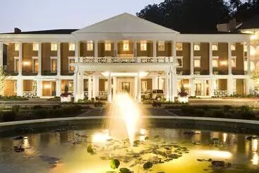 בית מלון כפרי Omni Bedford Springs Resort & Spa