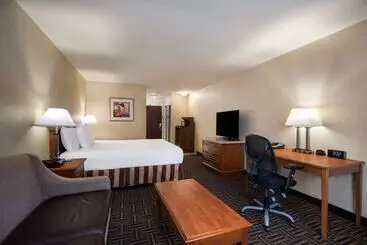 Отель Best Western Norwalk Inn