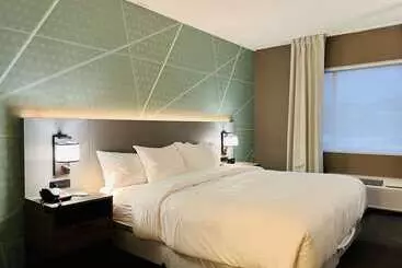 ホテル Comfort Inn & Suites