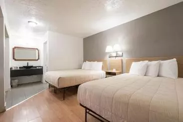 酒店 Little Suites Provo Extended Stay