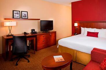 Hotel Courtyard Melbourne West