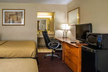 فندق Sunset Lodge