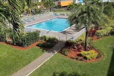 Отель Budgetel Pompano Beach