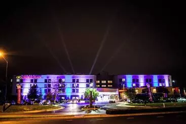 Szálloda Crowne Plaza Dulles Airport, An Ihg