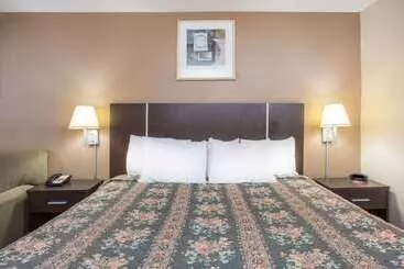 فندق Red Roof Inn Rockingham