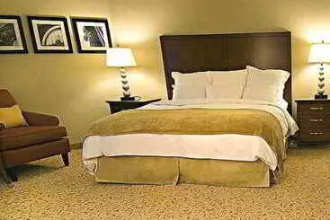 בית מלון כפרי Falls Church Marriott Fairview Park