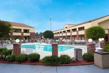 Magnuson Hotel Virginia Beach